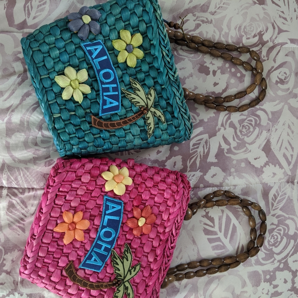 Straw bags